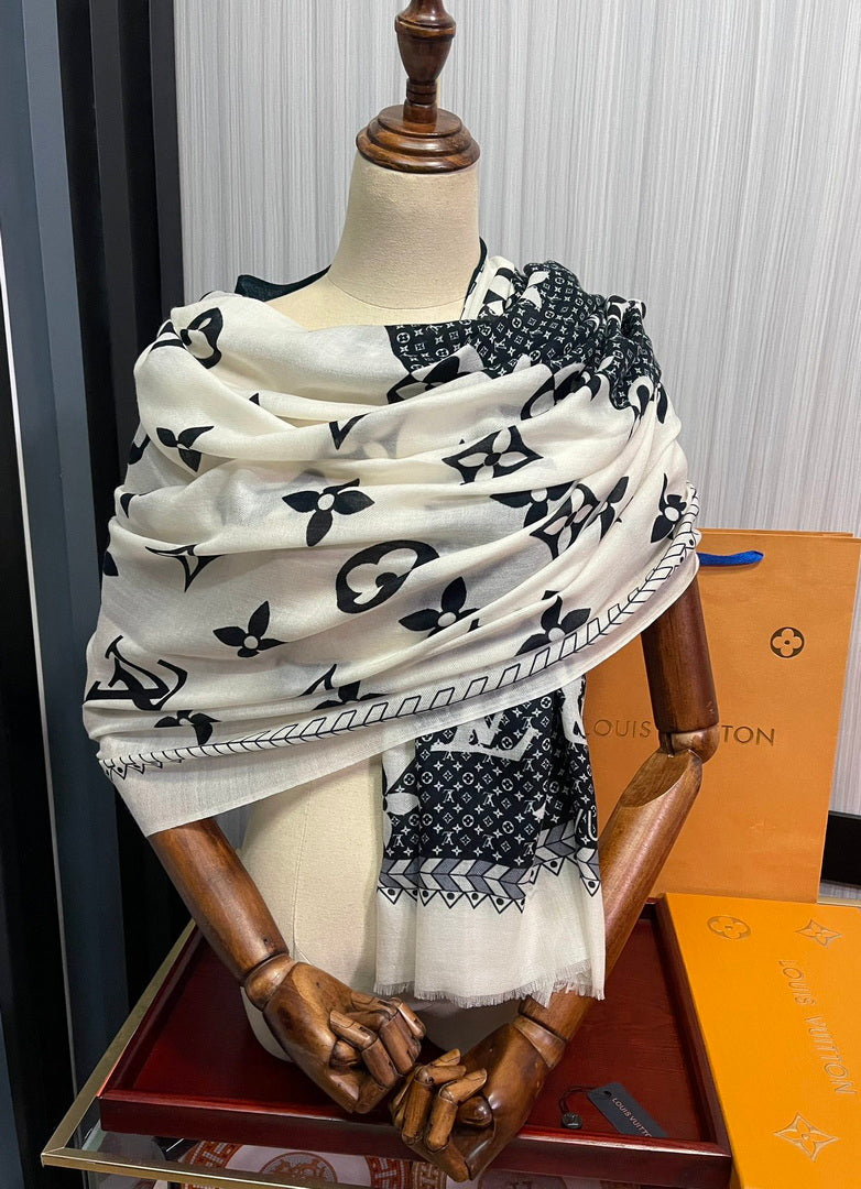 LV M73675 Louis Vuitton Fashion Printing Scarf Stole L60186