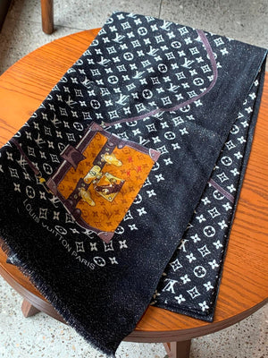 LV M73675 Louis Vuitton Fashion Printing Scarf Stole L60189 - Default Title - View 5