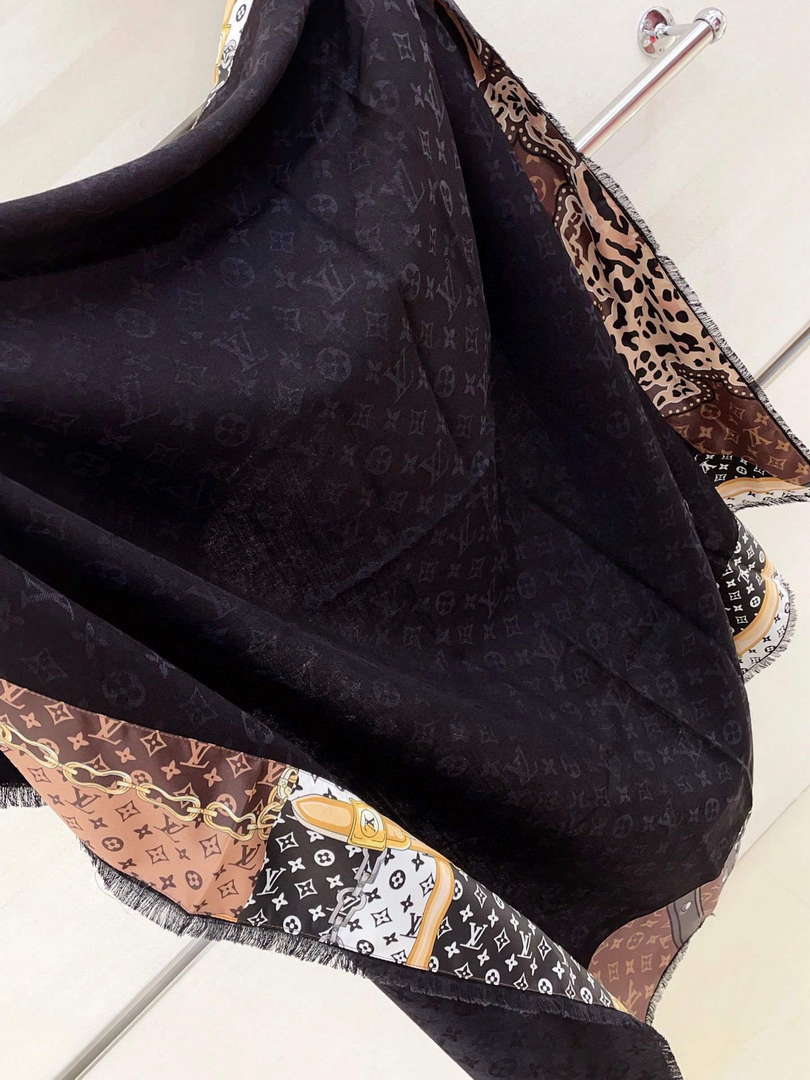 LV M74357 Louis Vuitton Be Mindful Monogram Shawl L38910