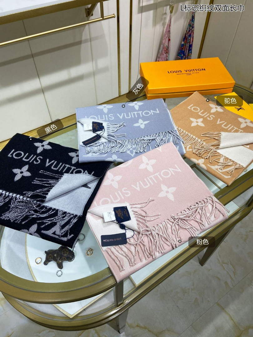 LV M76067 Louis Vuitton Reykjavik Scarf L60131