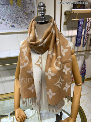 LV M77729 Louis Vuitton LV Essential Scarf  L60194 - Default Title - View 6