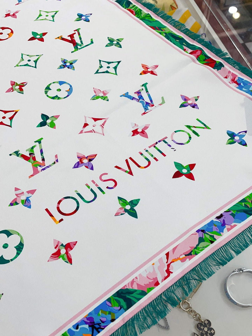 LV M77918 Louis Vuitton LV Garden Square 90 L60199