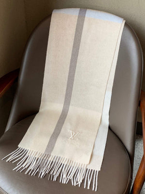 LV M77935 Louis Vuitton LV Varsity Scarf L60214 - Default Title - View 8