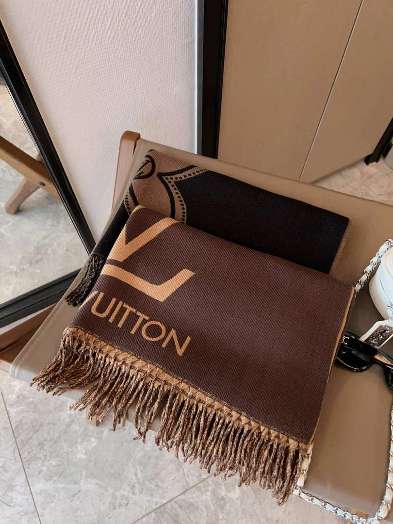 LV M78120 Louis Vuitton The Ultimate Shine Scarf L60221