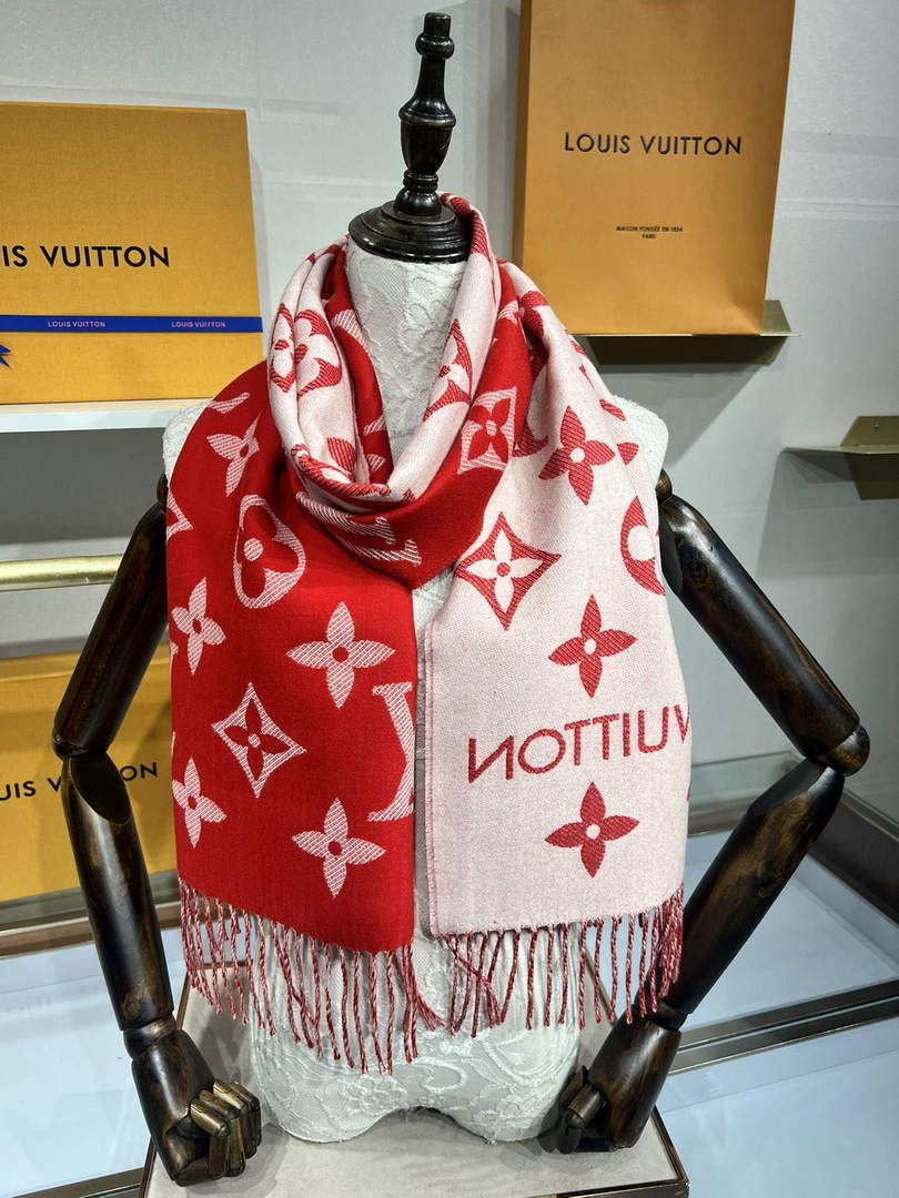 LV M78124 Louis Vuitton Reykjavik Scarf  L60163