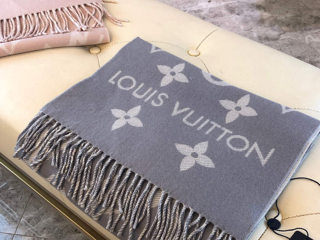 LV M78124 Louis Vuitton Reykjavik Scarf  L60165