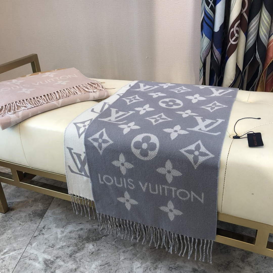 LV M78124 Louis Vuitton Reykjavik Scarf  L60165