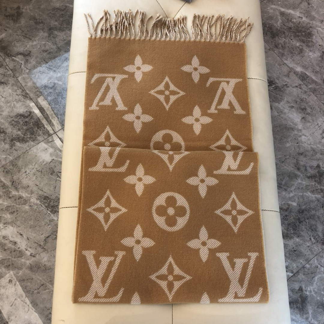 LV M78124 Louis Vuitton Reykjavik Scarf  L60166