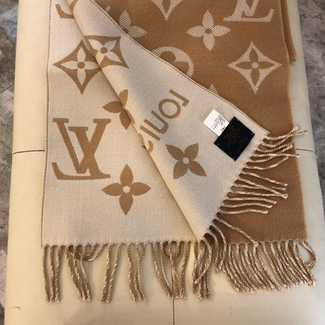LV M78124 Louis Vuitton Reykjavik Scarf  L60166