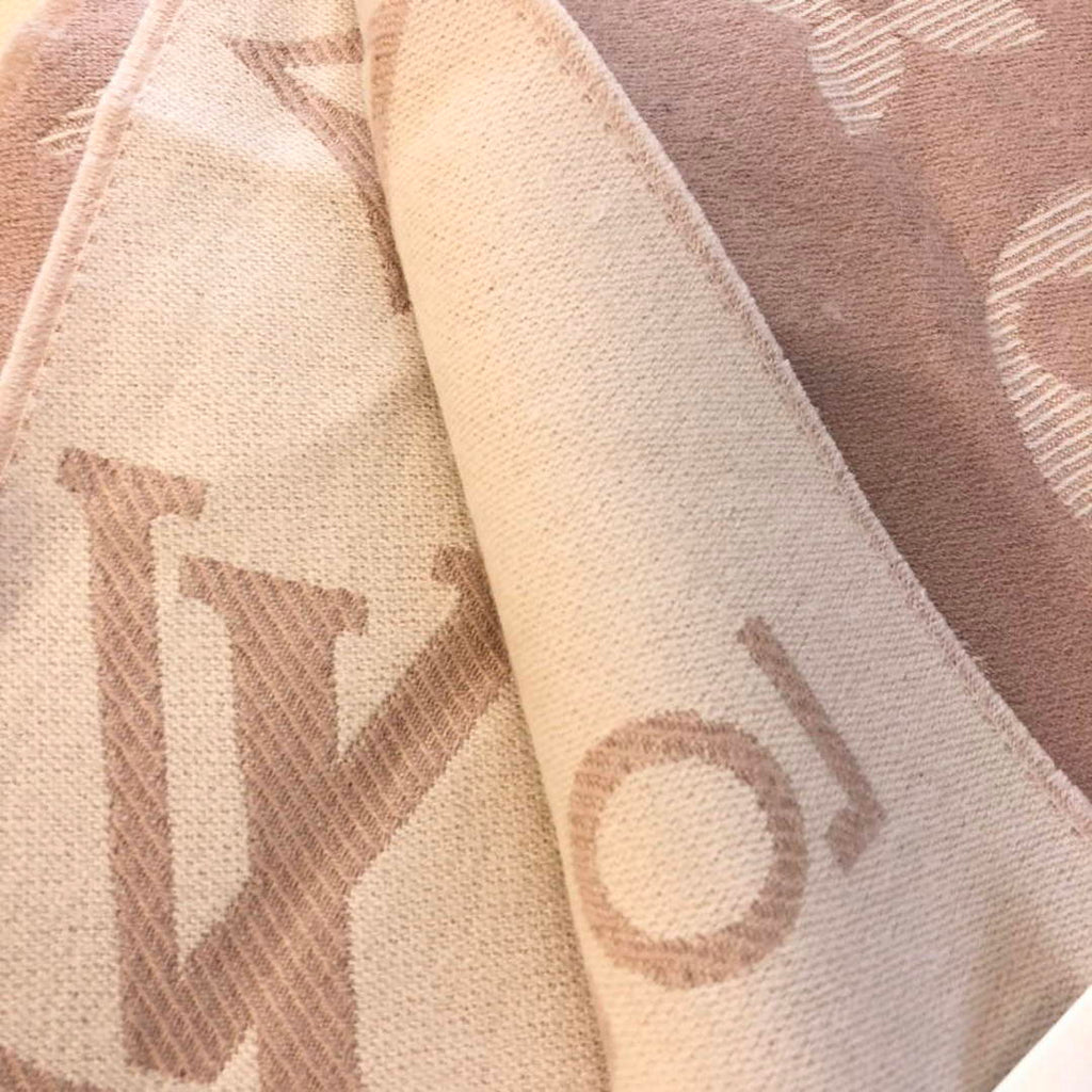 LV M78124 Louis Vuitton Reykjavik Scarf  L60168