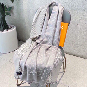 LV M78161 Louis Vuitton Monogram Classic Shawl Scarf L60200 - Default Title - View 6