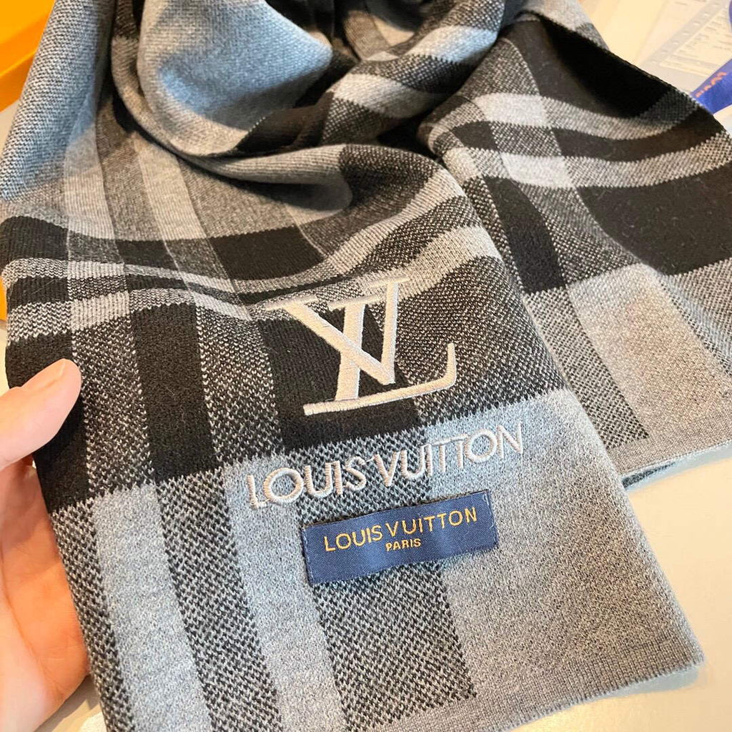 LV M78161 Louis Vuitton Monogram Classic Shawl Scarf L60204