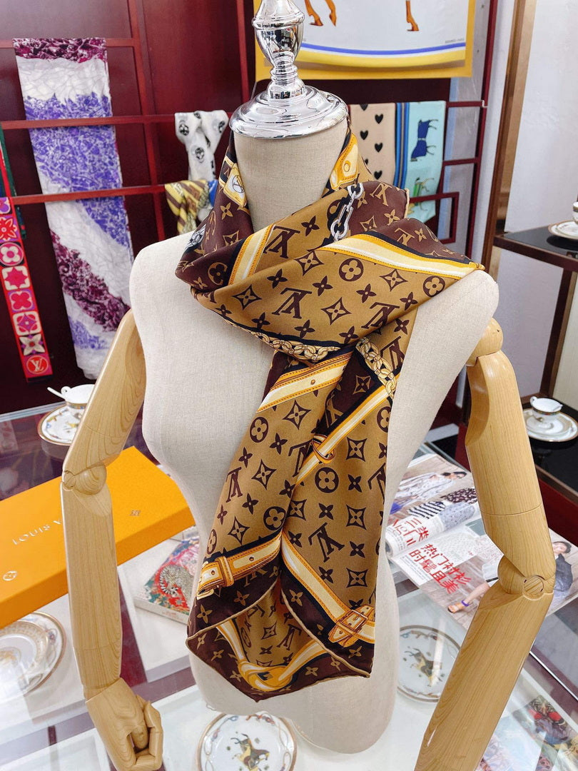 LV M78666 Louis Vuitton Monogram Confidential square Scarf L60197