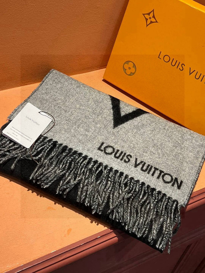 LV M79097 Louis Vuitton Graphic Dual Scarf L39037