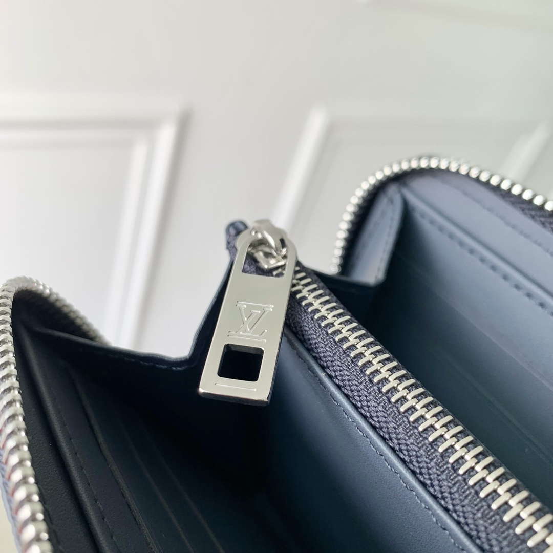 LV M80334 Louis Vuitton Zippy Wallet Horizontal Navy Blue
