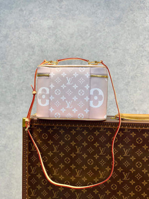 LV M80357 Louis Vuitton Nice BB Toiletries Bag - Default Title - View 2
