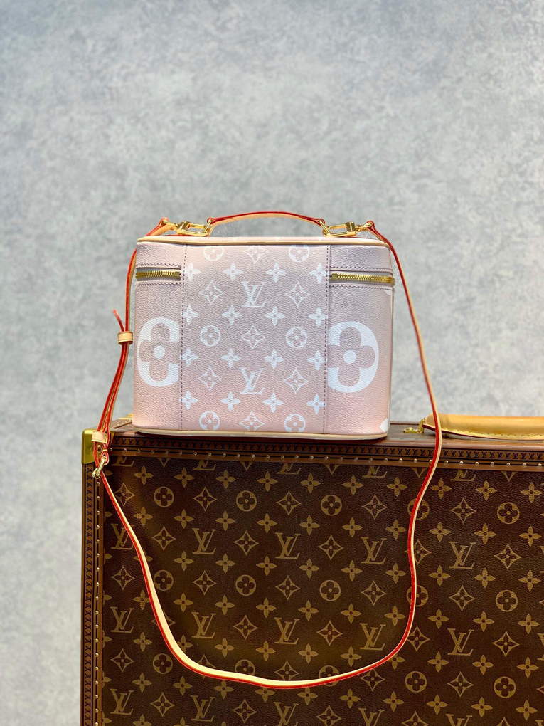 LV M80357 Louis Vuitton Nice BB Toiletries Bag - Default Title - View 2