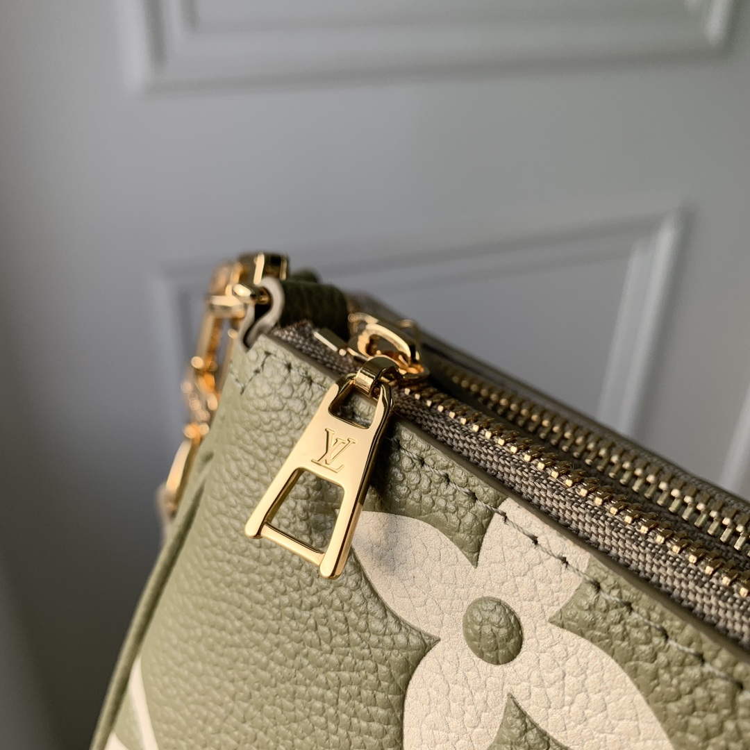LV M80399 Louis Vuitton Multi Pochette Accessoires Bag Grass green