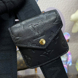 LV M80450 Louis Vuitton Utility Crossbody Bag Black - Default Title - View 5