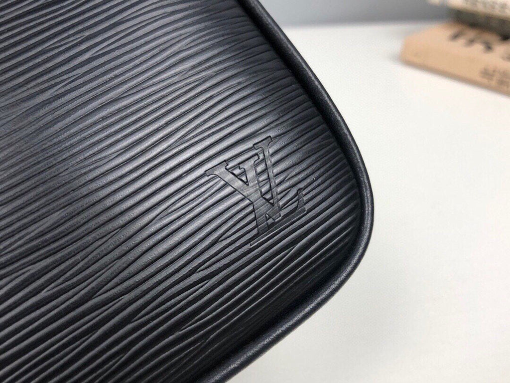 LV M80471 Louis Vuitton Easy Pouch On Strap M80480 M80483 Bag Black - luxibagsmall