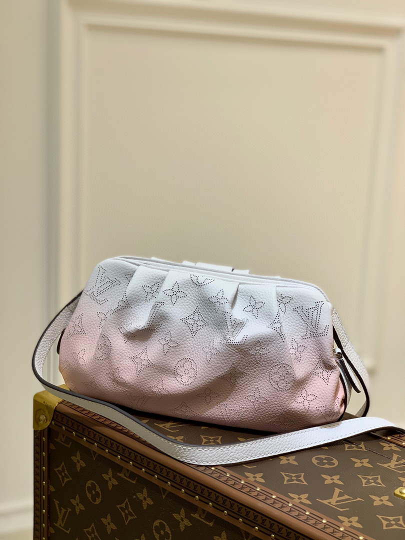 LV M80497 Louis Vuitton Scala Mini Pouch Bag Beige and Pink - Default Title - View 4