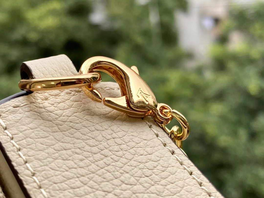 LV M80498 Louis Vuitton F¨¦licie Pochette Bag Cream - luxibagsmall