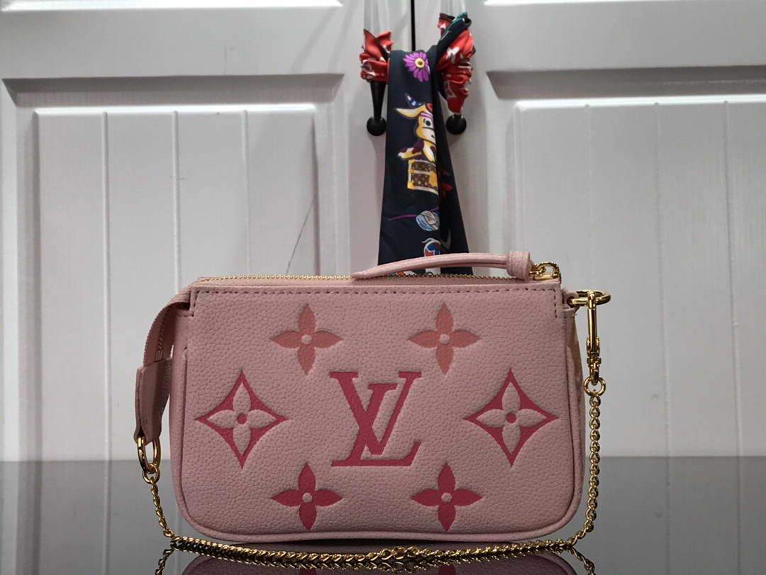 LV M80501 Louis Vuitton Mini Pochette Accessoires Pink - luxibagsmall