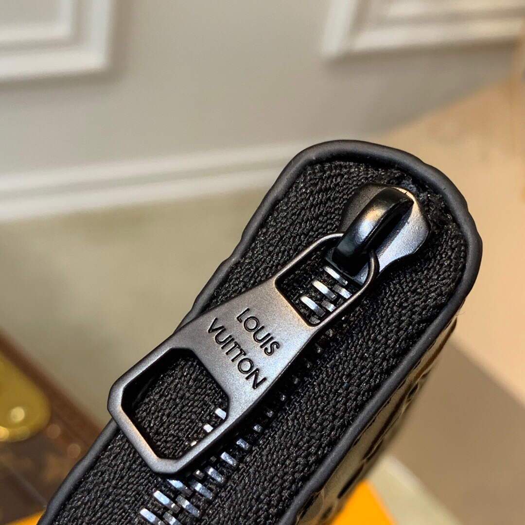 LV M80505 Louis Vuitton Zippy Wallet Vertical Black
