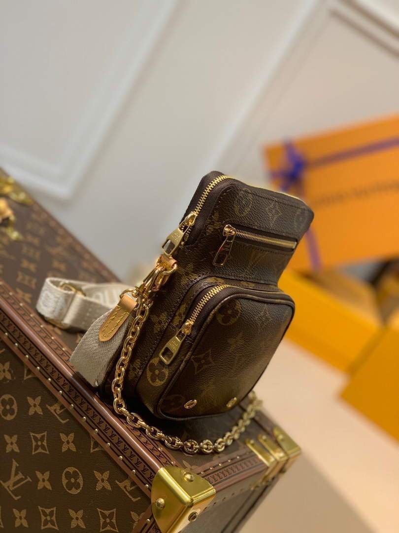 Utility Phone LV M80746 Louis Vuitton Utility Phone Sleeve Monogram Bag – Luxi Luxe Shop