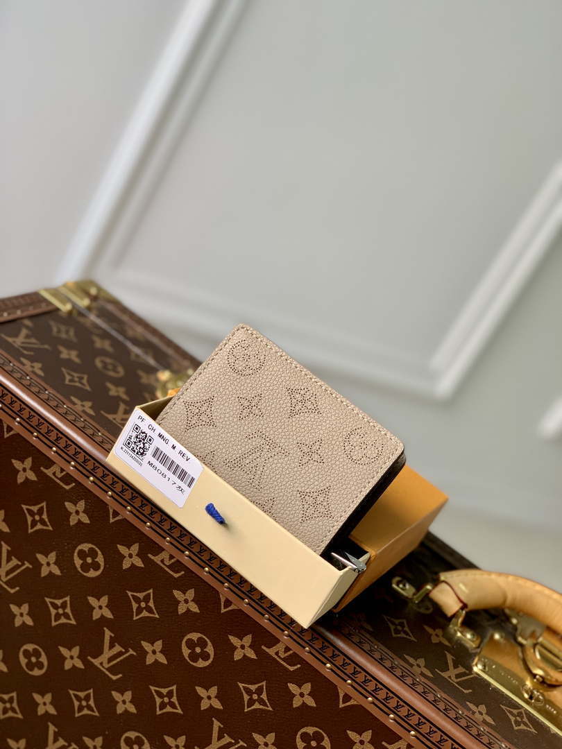 LV M80817 Louis Vuitton Cl¨¦a Wallet Mahina Galet