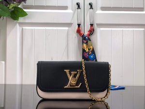 LV M80898 Louis Vuitton Lockme Pouch Black - Default Title - View 1