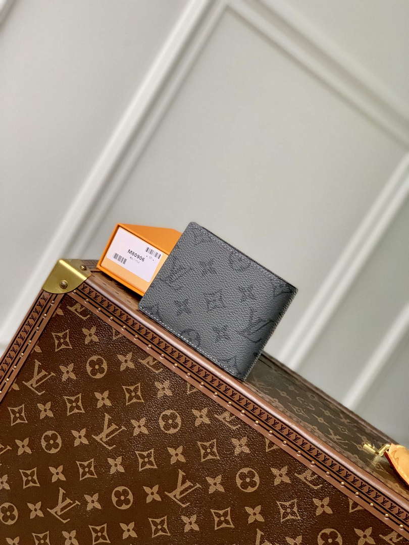 LV M80906 Louis Vuitton Slender Wallet Gray