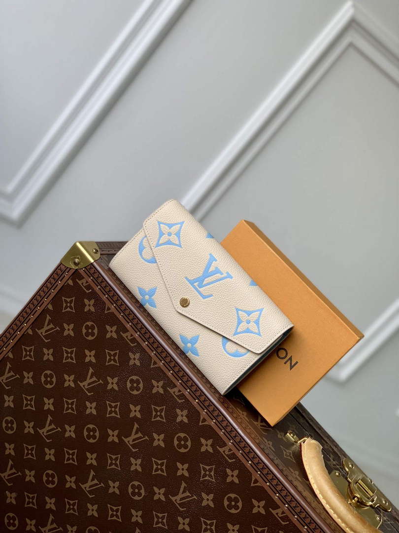 LV M81049 Louis Vuitton Sarah Wallet Blue - Default Title - View 1