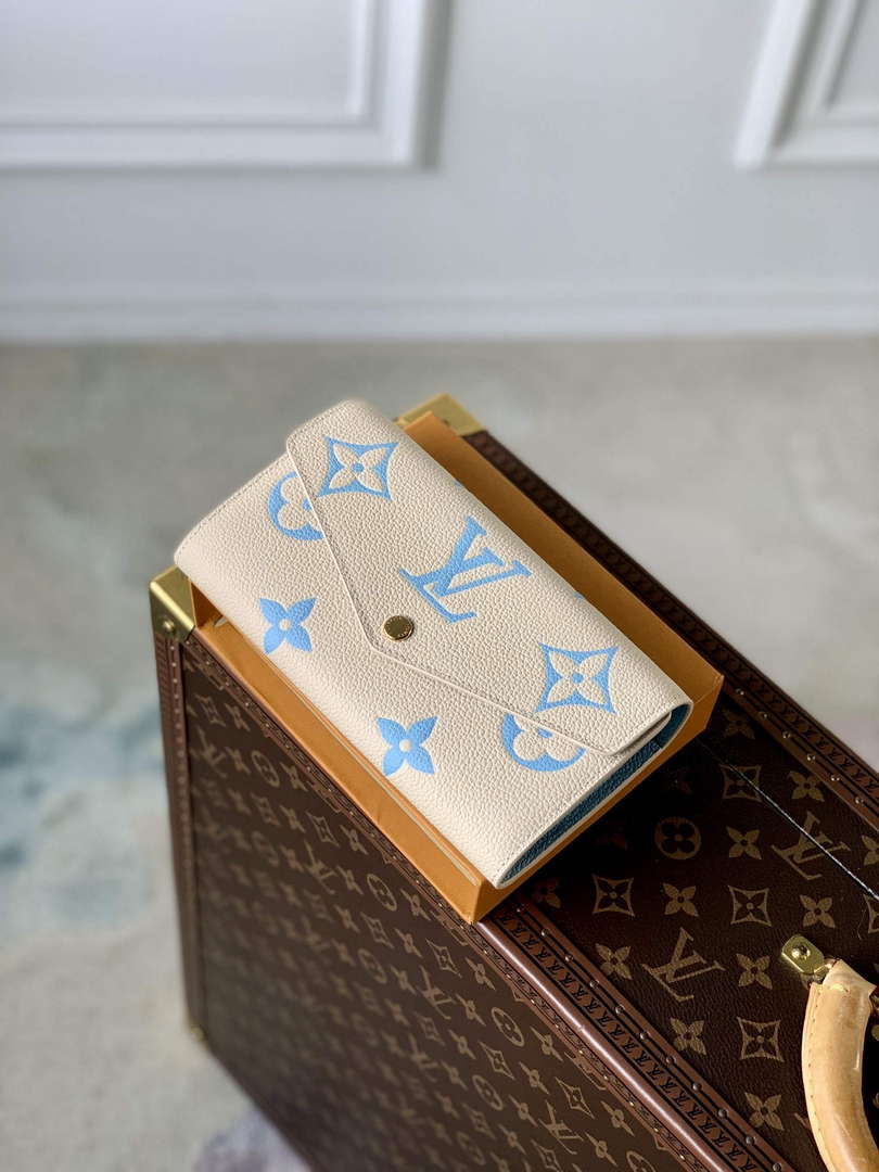 LV M81049 Louis Vuitton Sarah Wallet Blue