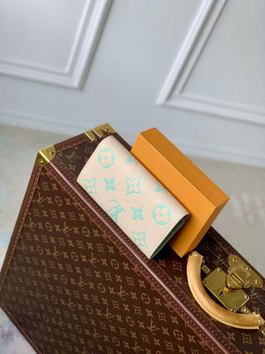 LV M81049 Louis Vuitton Sarah Wallet Matcha green - Default Title - View 3