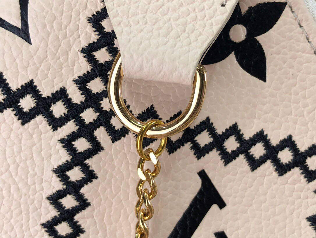LV M81140 Louis Vuitton Mini Pochette Accessoires Bag Beige - Default Title - View 8