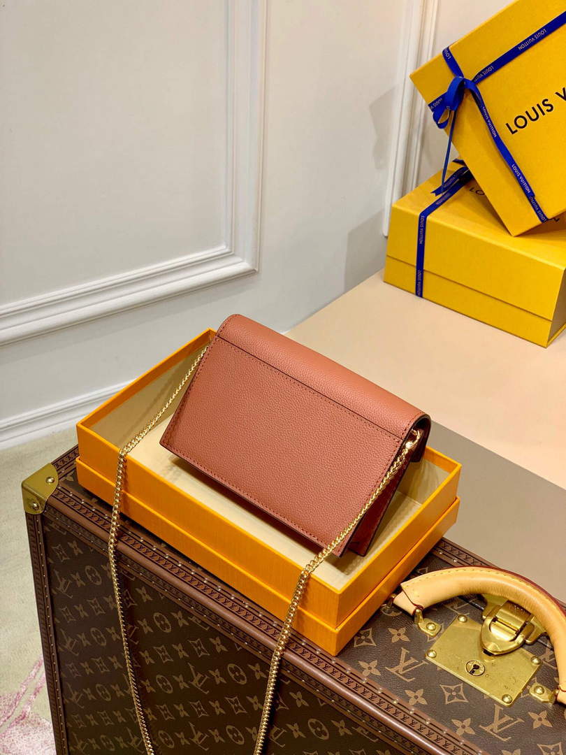 LV M81193 Louis Vuitton Mylockme Chain Pochette Brown