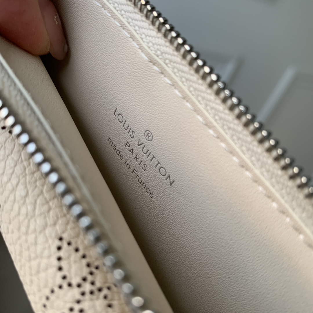 LV M81287 Louis Vuitton Card Holder Recto Verso Beige