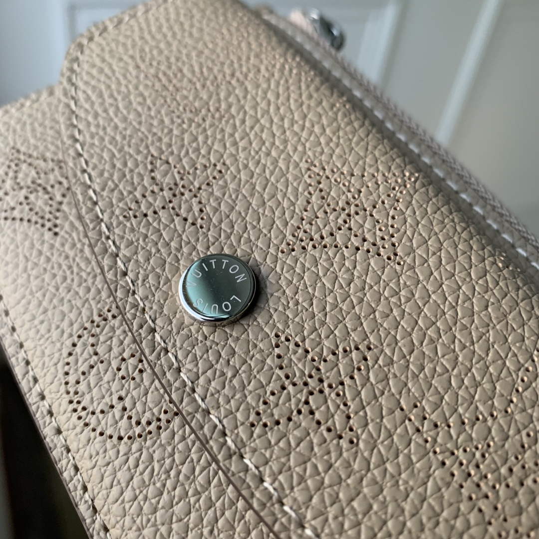 LV M81287 Louis Vuitton Card Holder Recto Verso Galet Gray - Default Title - View 4