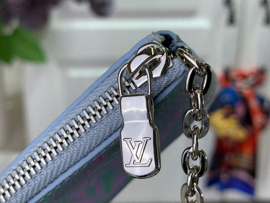 LV M81297 Louis Vuitton Key Pouch Purple - Default Title - View 6