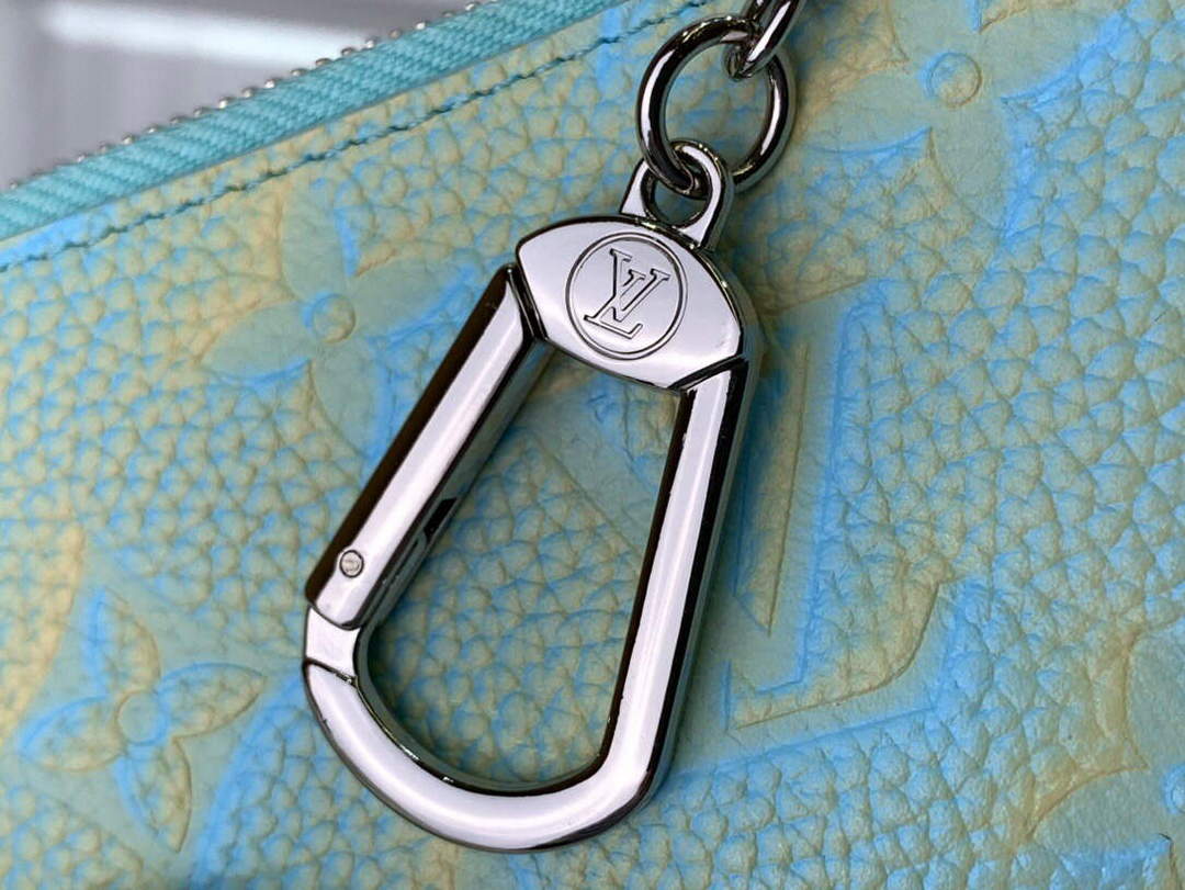 LV M81297 Louis Vuitton Key Pouch Vert d'eau Green
