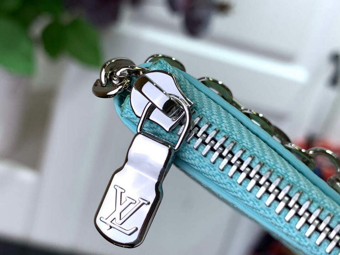 LV M81297 Louis Vuitton Key Pouch Vert d'eau Green - Default Title - View 6
