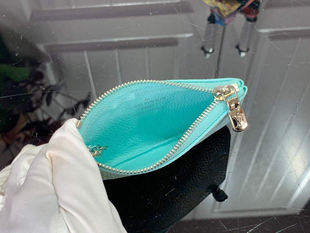 LV M81297 Louis Vuitton Key Pouch Vert d'eau Green - Default Title - View 8
