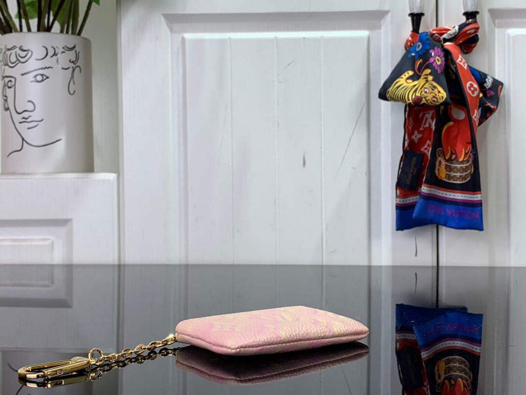 LV M81297 Louis Vuitton Key Pouch Pink