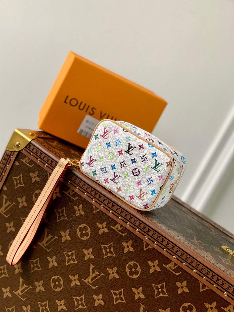 LV M81339 Louis Vuitton Wapity Case Bag White - Default Title - View 1