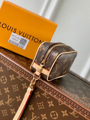 LV M81339 Louis Vuitton Wapity Case Bag Brown - Default Title - View 4