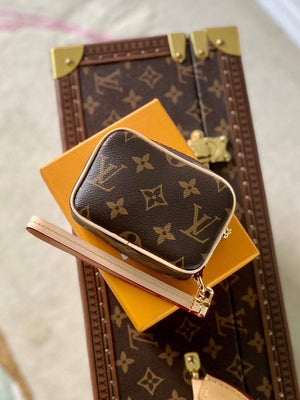LV M81339 Louis Vuitton Wapity Case Bag Brown - Default Title - View 8