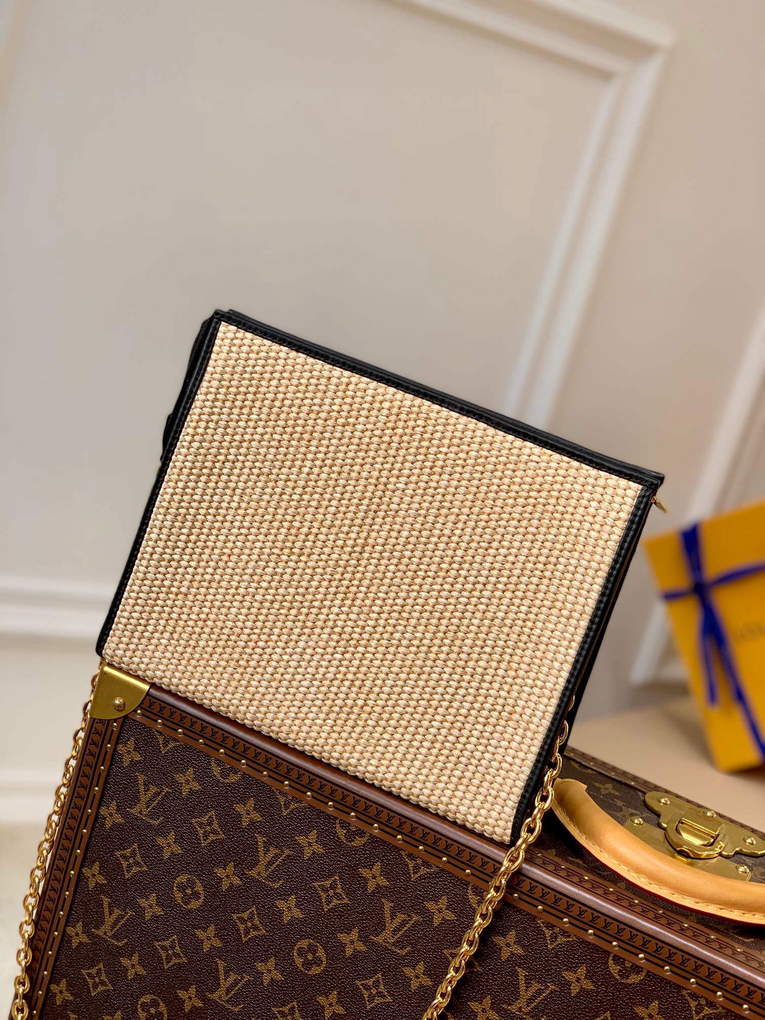LV M81366 Louis Vuitton Toiletry Pouch On Chain Natural Black - Default Title - View 3
