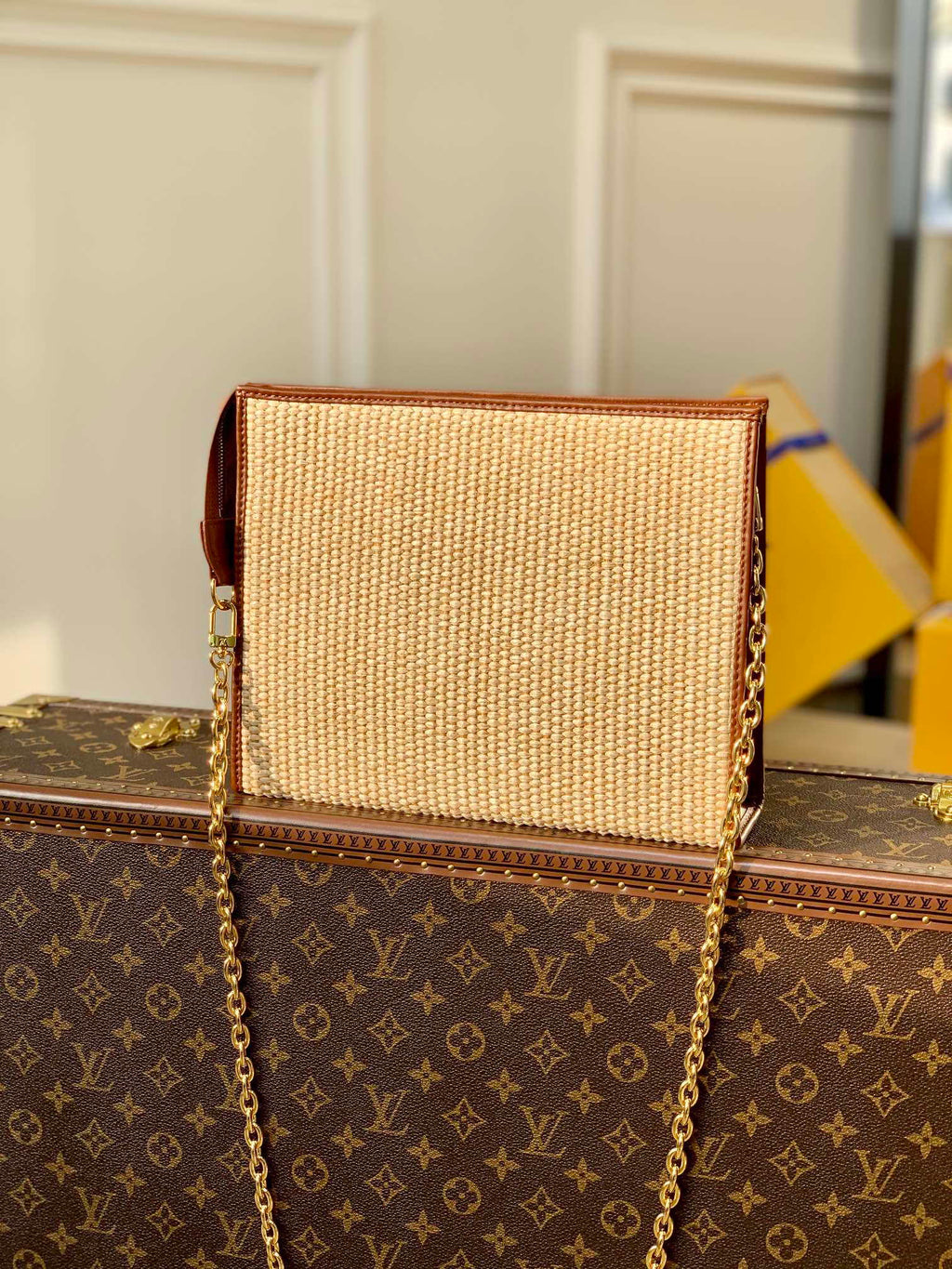 LV M81366 Louis Vuitton Toiletry Pouch on chain Tan