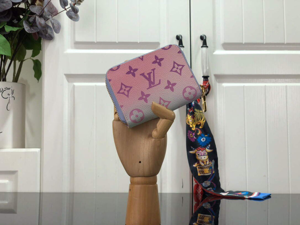 LV M81388 Louis Vuitton Zippy Coin Purse